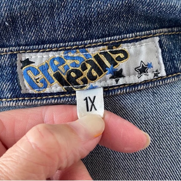 Plus Size 1X Jean Jacket Vintage Bling Zippers Crest Jeans - Picture 12 of 12